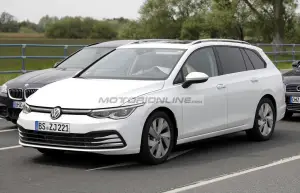 Volkswagen Golf 8 Variant - maggio 2020 - 1