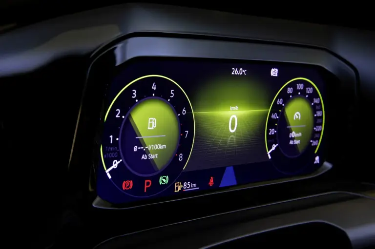 Volkswagen Golf 8 - 15
