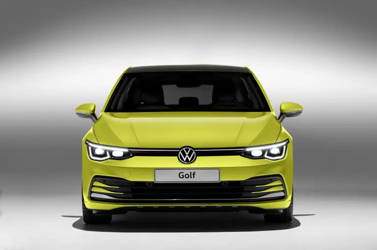 Volkswagen Golf 8 - 22
