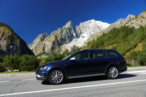 Volkswagen Golf Alltrack Prova su strada 2016 - 20