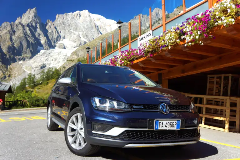 Volkswagen Golf Alltrack Prova su strada 2016 - 23