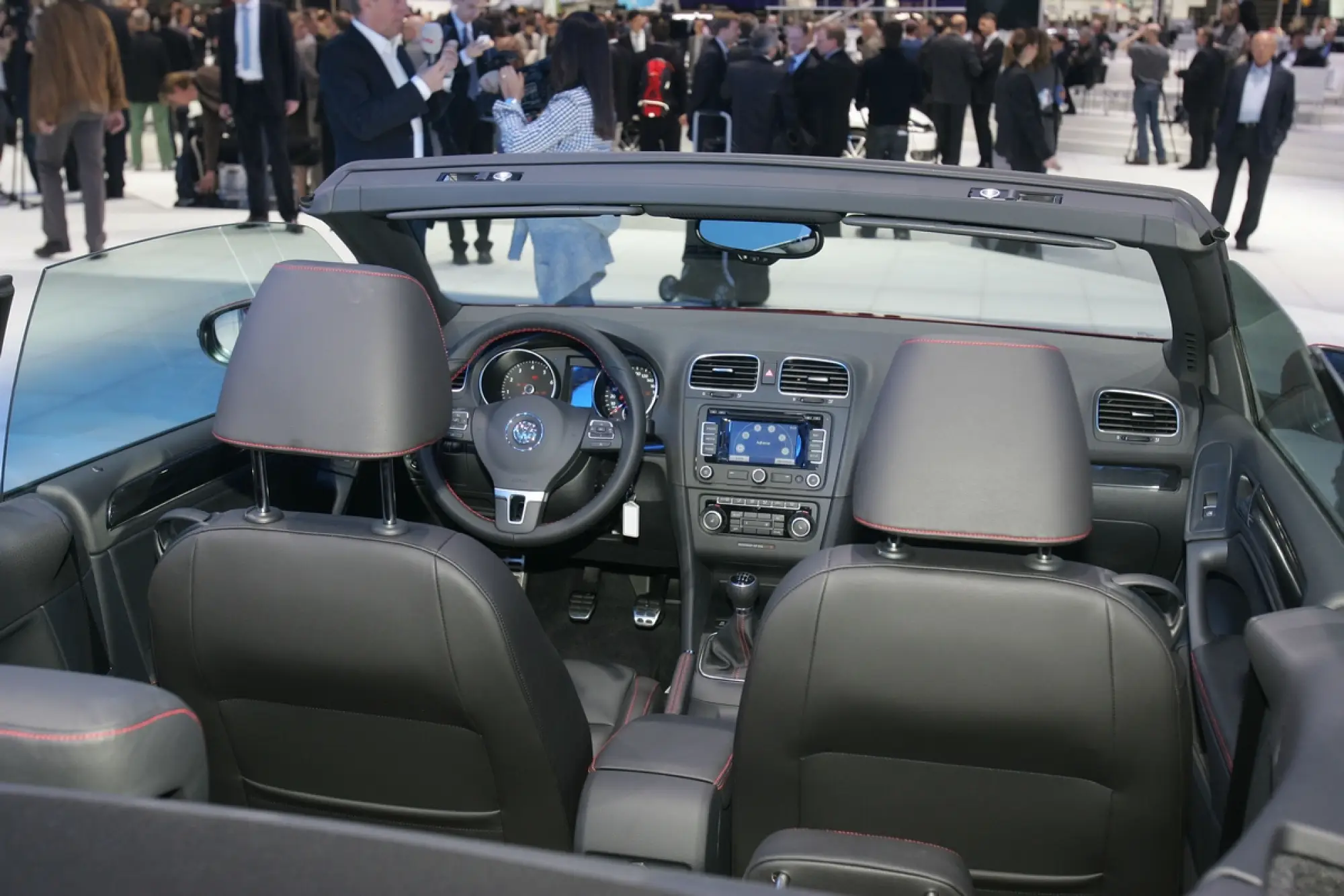 Volkswagen Golf Cabriolet - Ginevra 2011 - 3