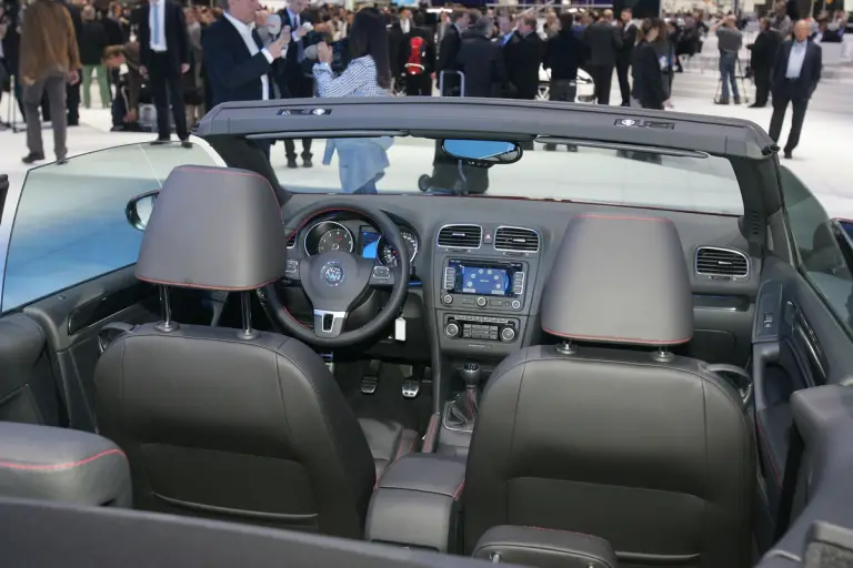 Volkswagen Golf Cabriolet - Ginevra 2011 - 3