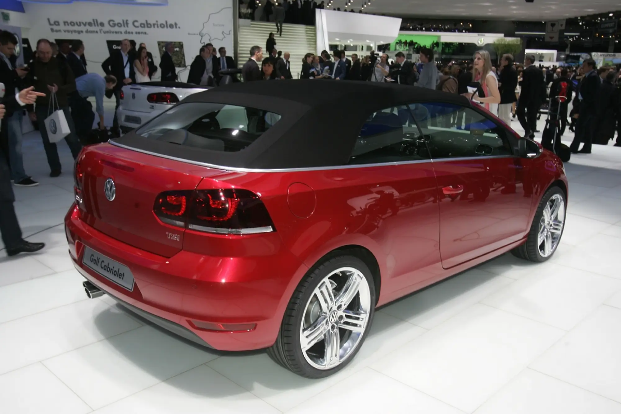 Volkswagen Golf Cabriolet - Ginevra 2011 - 4