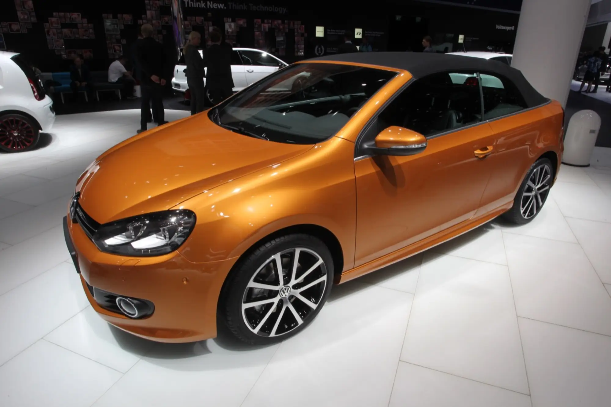 Volkswagen Golf Cabriolet - Salone di Francoforte 2015 - 7