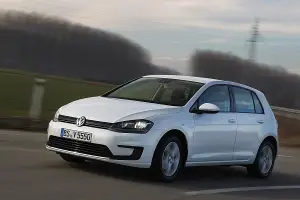 Volkswagen Golf-e 2013