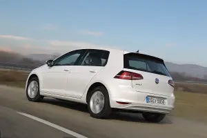 Volkswagen Golf-e 2013