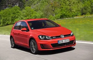 Volkswagen Golf GTD 2014 - 12