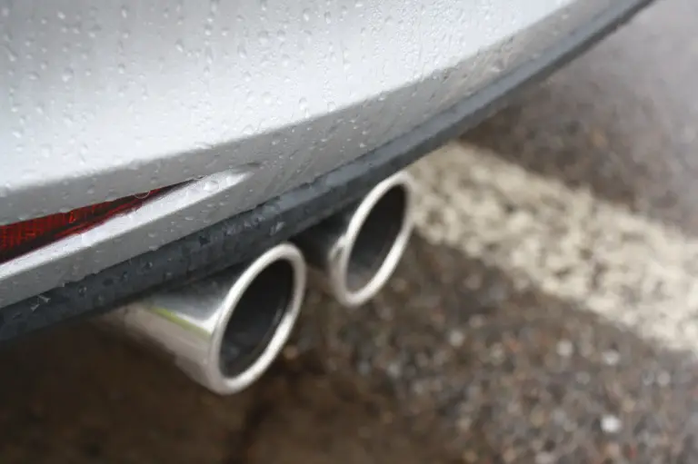 Volkswagen Golf GTD: prova su strada - 35