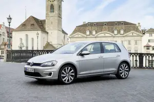 Volkswagen Golf GTE - 2015