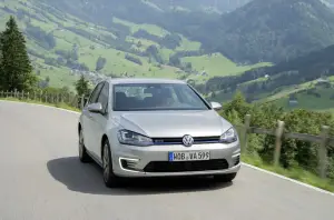 Volkswagen Golf GTE - 2015