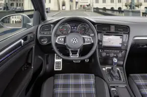 Volkswagen Golf GTE - 2015