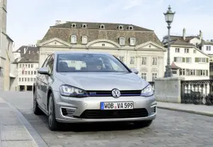 Volkswagen Golf GTE - 2015