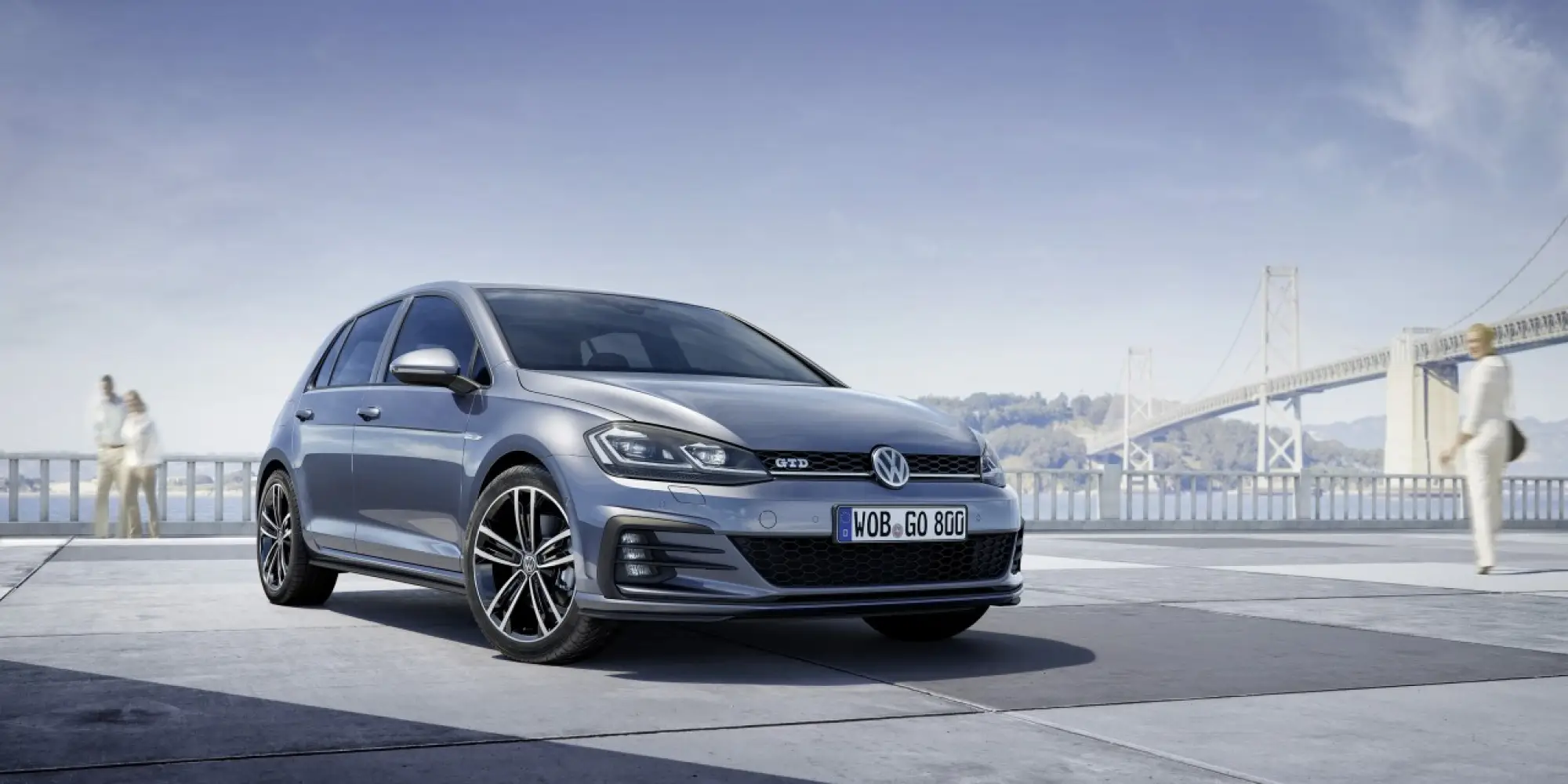 Volkswagen Golf GTE e GTD 2017 - 9