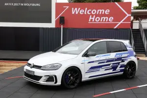 Volkswagen Golf GTE Performance Concept