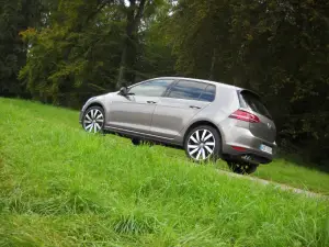 Volkswagen Golf GTE primo contatto