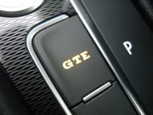Volkswagen Golf GTE primo contatto - 25