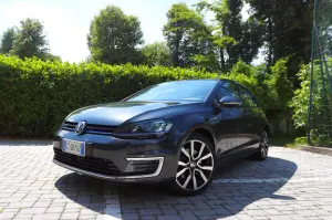 Volkswagen Golf GTE - Prova su strada 2016