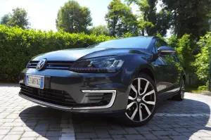 Volkswagen Golf GTE - Prova su strada 2016