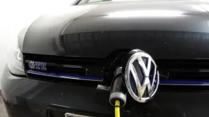 Volkswagen Golf GTE - Prova su strada 2016