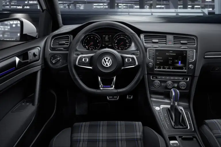 Volkswagen Golf GTE - 3