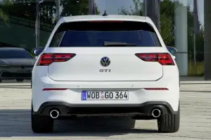 Volkswagen Golf GTI 2021