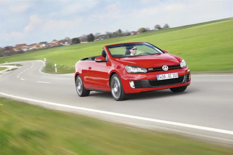 Volkswagen Golf GTI Cabrio - Foto ufficiali maggio 2012 - 18