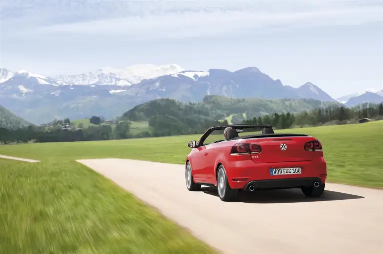 Volkswagen Golf GTI Cabrio - Foto ufficiali maggio 2012 - 21