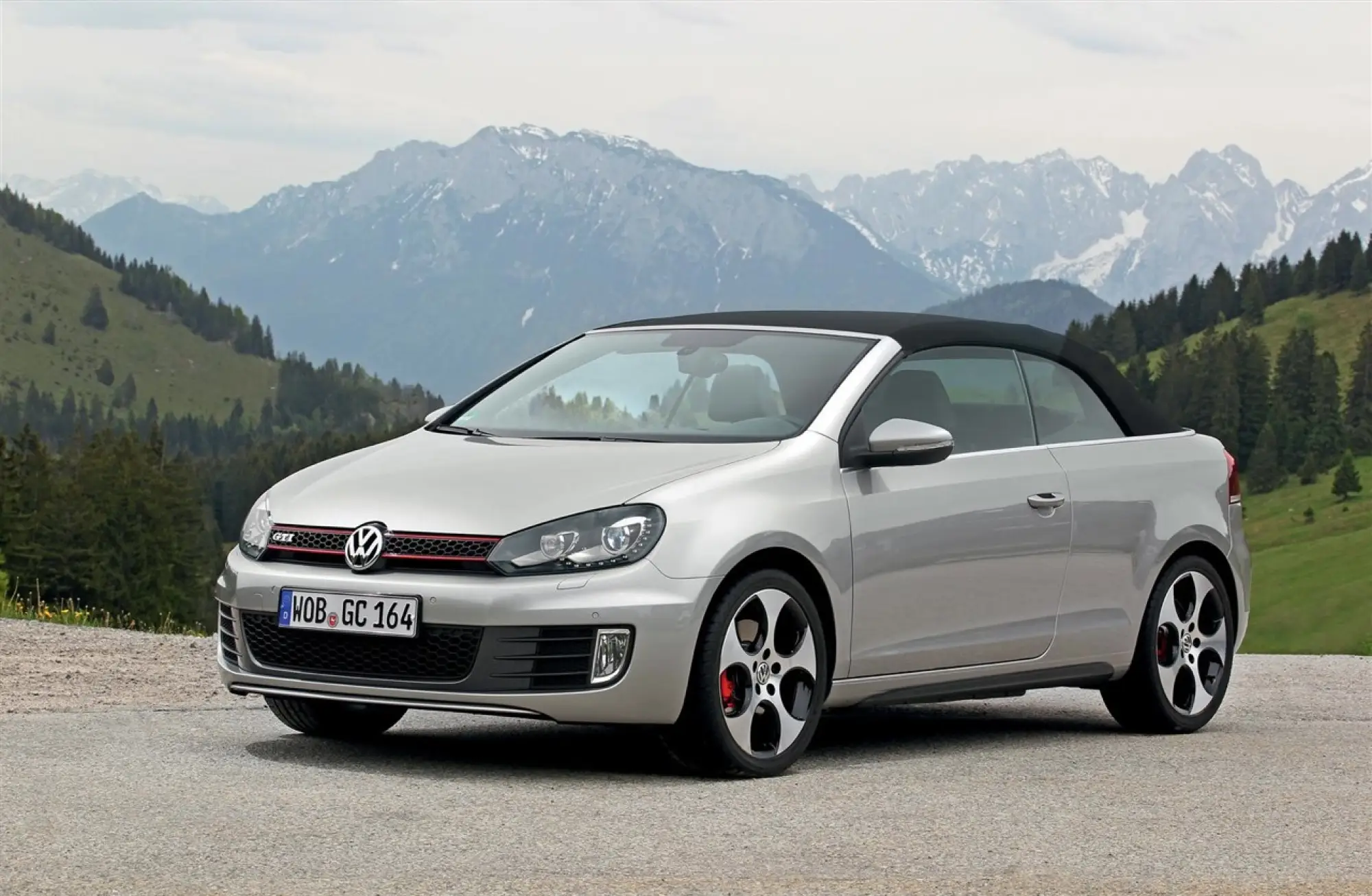 Volkswagen Golf GTI Cabrio - Foto ufficiali maggio 2012 - 32