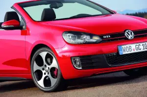 Volkswagen Golf GTI Cabriolet 2012 nuove immagini - 14