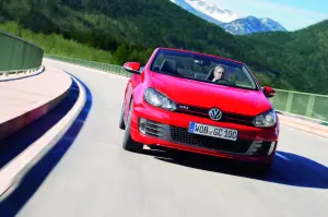 Volkswagen Golf GTI Cabriolet 2012 nuove immagini - 20