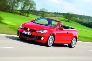 Volkswagen Golf GTI Cabriolet 2012 nuove immagini - 21