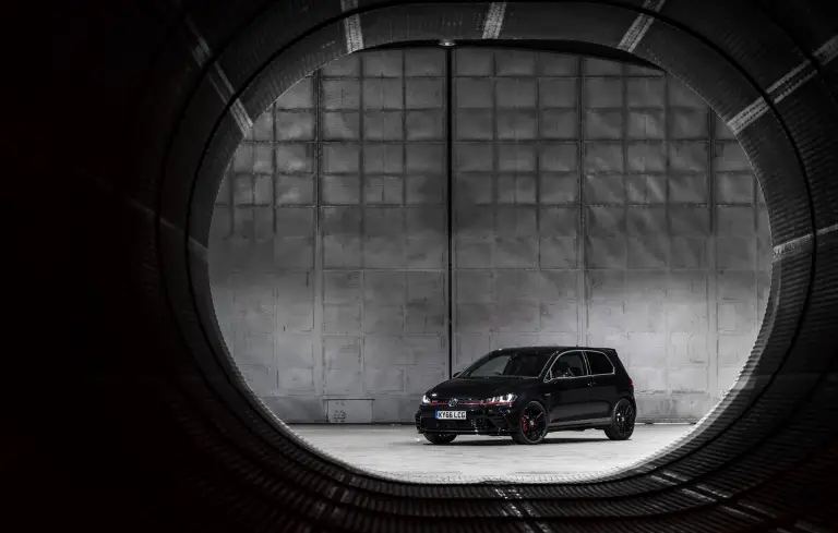 Volkswagen Golf GTI Clubsport Edition 40  - 10