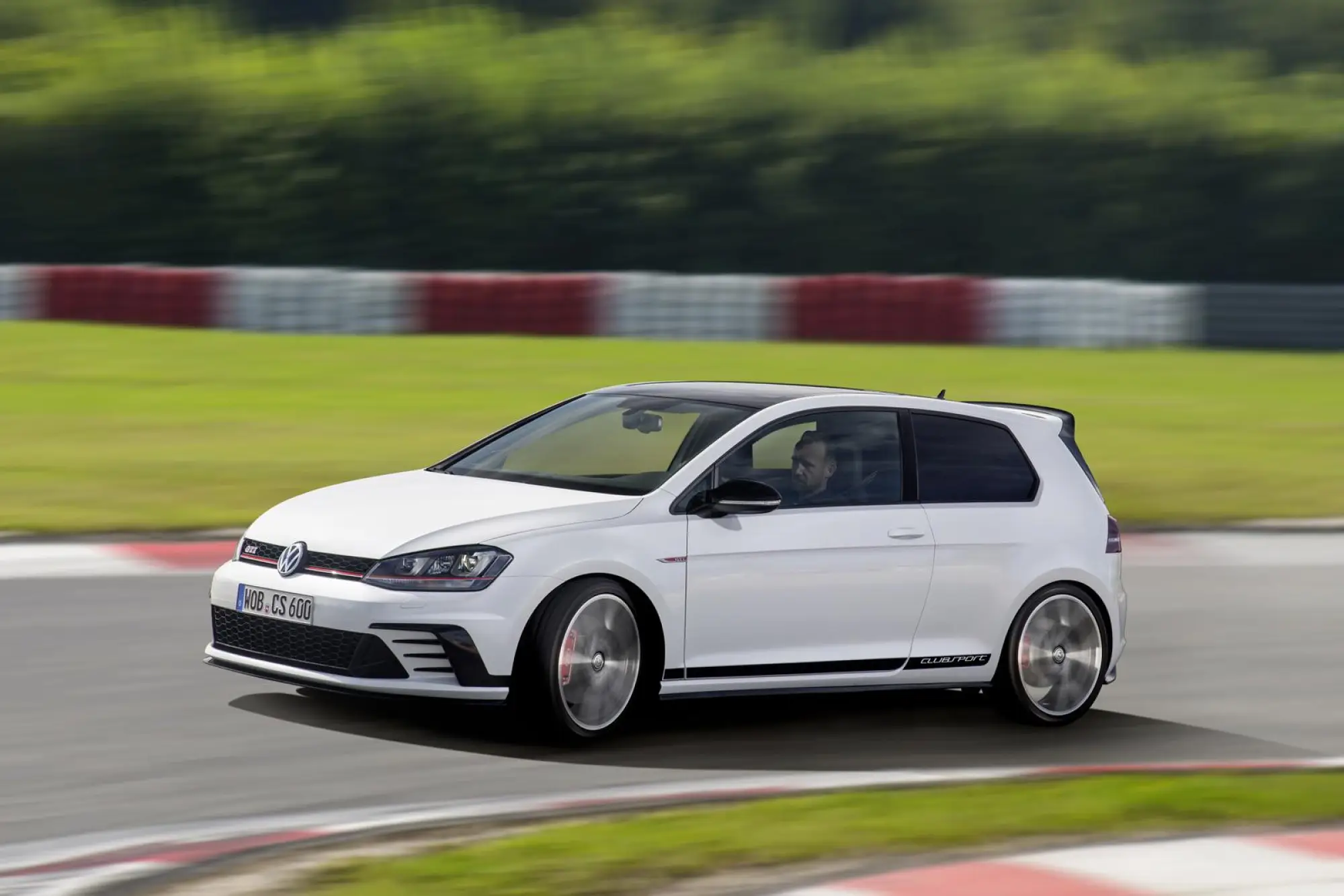 Volkswagen Golf GTI Clubsport MY 2016 - 9