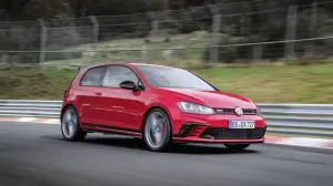 Volkswagen Golf GTI Clubsport S - 14