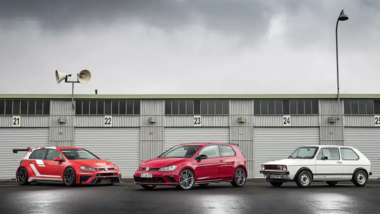 Volkswagen Golf GTI Clubsport S - 28