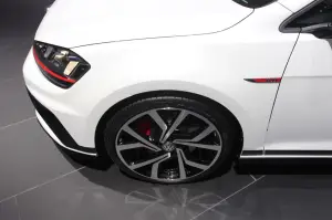 Volkswagen Golf GTI Clubsport - Salone di Francoforte 2015 - 3