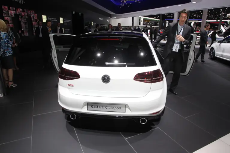 Volkswagen Golf GTI Clubsport - Salone di Francoforte 2015 - 7