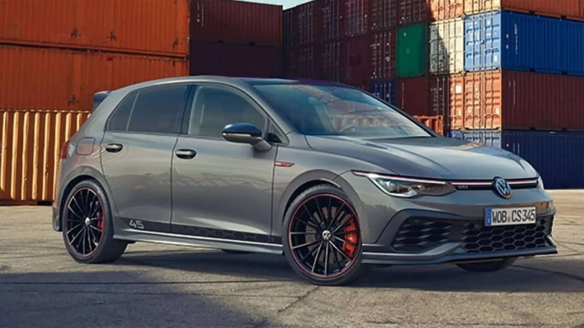 Volkswagen Golf GTI Edition 45 - Foto leaked - 2