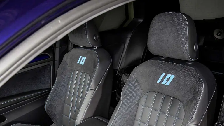 Volkswagen Golf GTI First Decade - 12