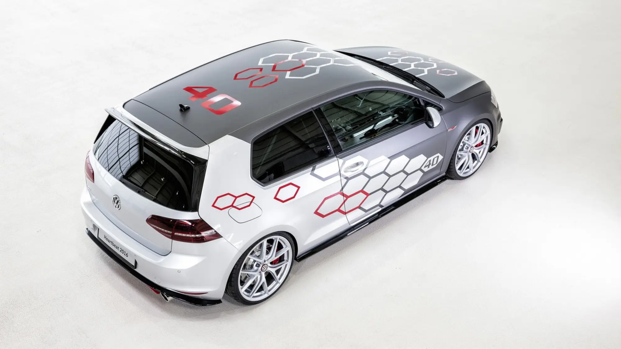 Volkswagen Golf GTI Heartbeat - 7