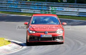 Volkswagen Golf GTI TCR - Foto spia 13-05-2020