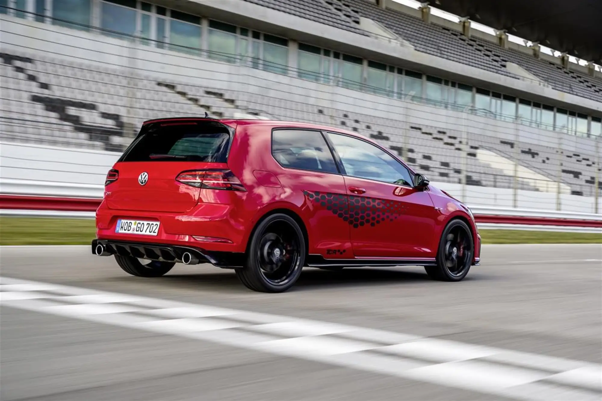 Volkswagen Golf GTI TCR - Foto ufficiali - 23