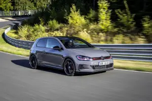 Volkswagen Golf GTI TCR - Foto ufficiali - 7