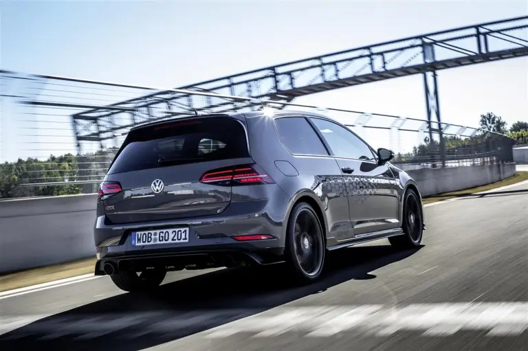 Volkswagen Golf GTI TCR - Foto ufficiali - 9