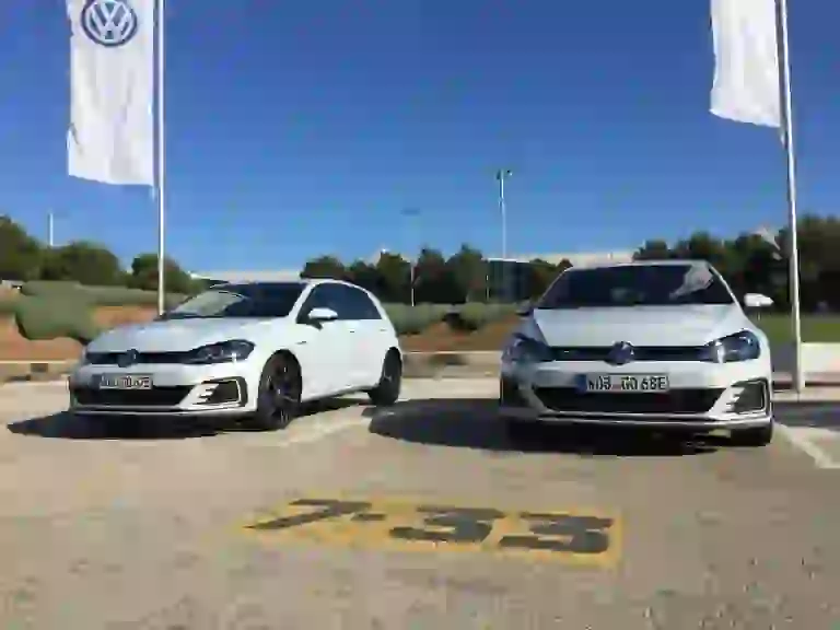 Volkswagen Golf MY 2017 - Prova di e-Golf, GTE, GTI Performance e R - 8