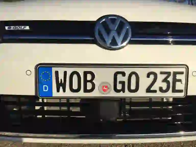 Volkswagen Golf MY 2017 - Prova di e-Golf, GTE, GTI Performance e R - 18