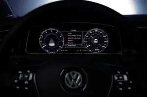 Volkswagen Golf MY 2017 - 36