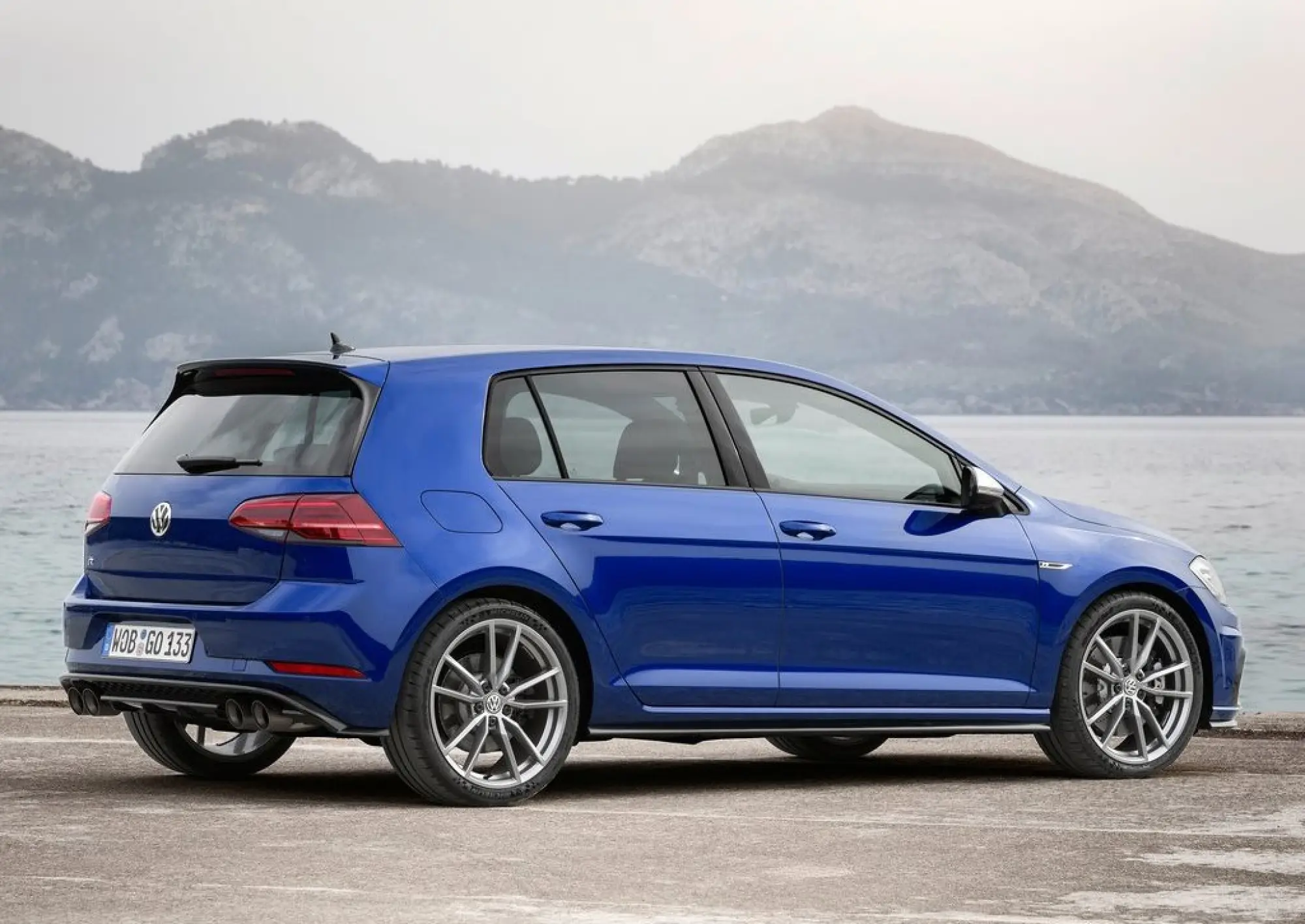 Volkswagen Golf R 2017 - 10