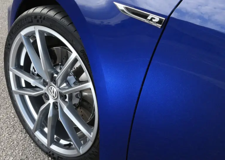 Volkswagen Golf R 2017 - 22